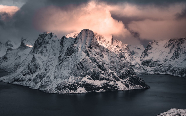 Mountain lake cloudy sky sunset free wallpaper for desktop - medium preview image