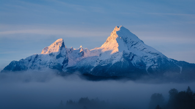 Snowy mountain clouds fog dawn free wallpaper for desktop - medium preview image