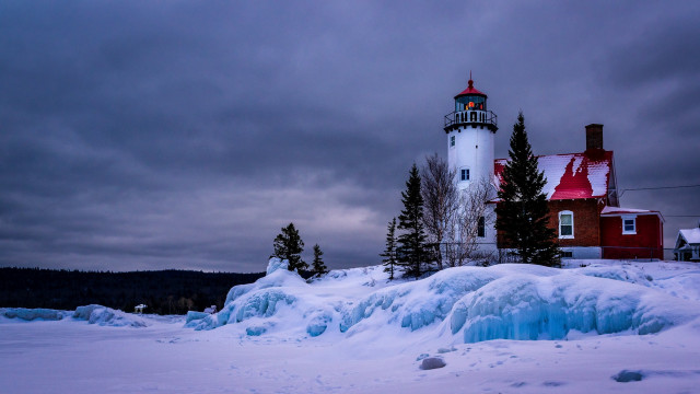 Lighthouse ice snow winter cloudy #2 free wallpaper for desktop - medium preview image