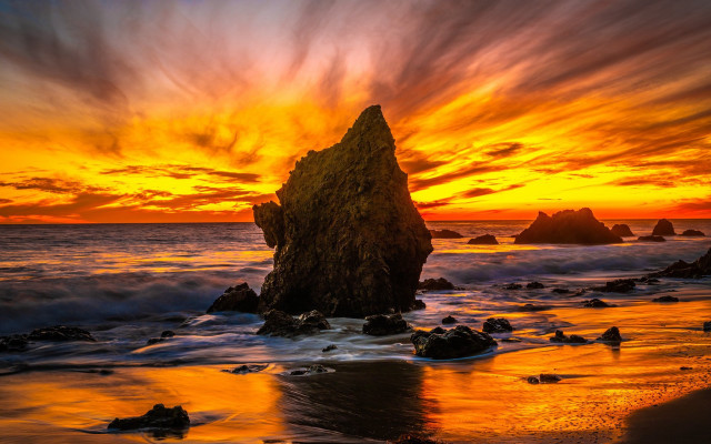 Rock ocean sunset colorful sky free wallpaper for desktop - medium preview image