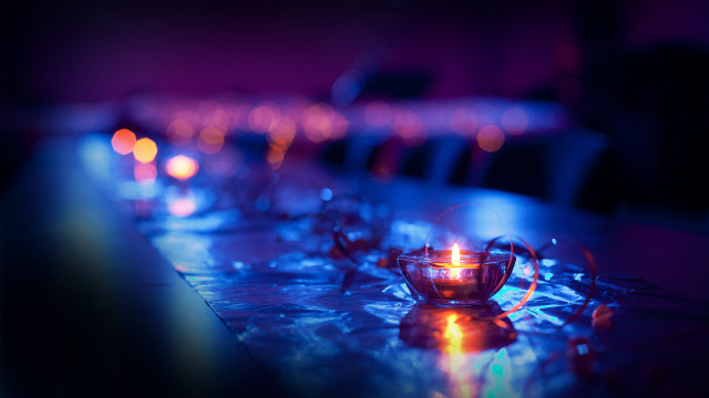 Candle table purple light hologram free wallpaper for desktop - medium preview image