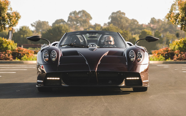 Black sports car autumn leaves free wallpaper for desktop - medium preview image