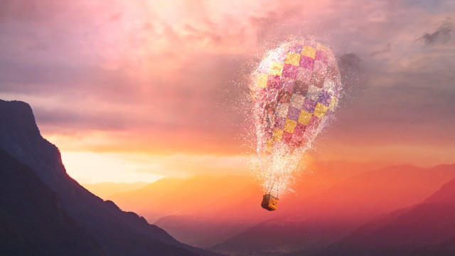 Hot air balloon sunset mountains free wallpaper for desktop - medium preview image