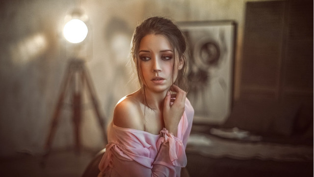 Pink dress studio photography fullmoon free wallpaper for desktop - medium preview image