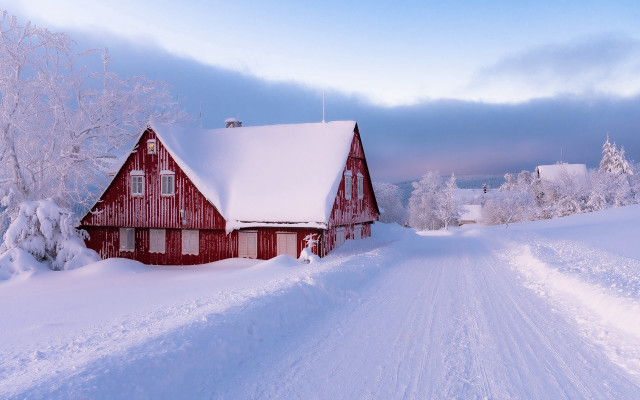 Red barn snowy field mountain free wallpaper for desktop - medium preview image