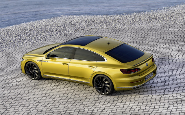 Yellow car cobblestone ocean photoreal free wallpaper for desktop - medium preview image