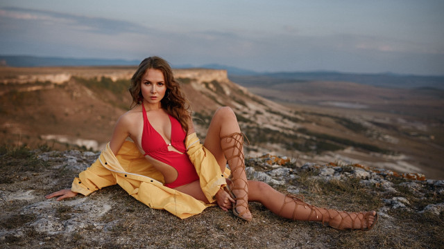 Woman redbikini yellowpants rock mountain free wallpaper for desktop - medium preview image