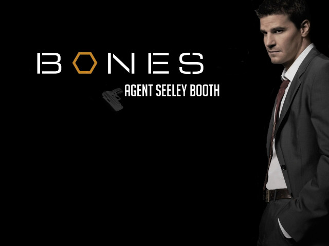 Man suit tie black background #2 free wallpaper for desktop - medium preview image