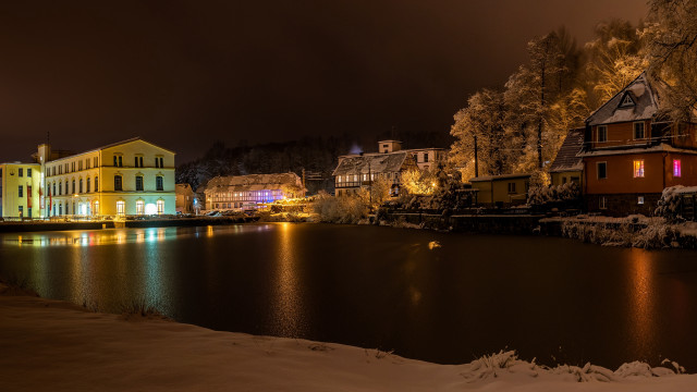 Heidelberg snowy cityscape bridge lake free wallpaper for desktop - medium preview image