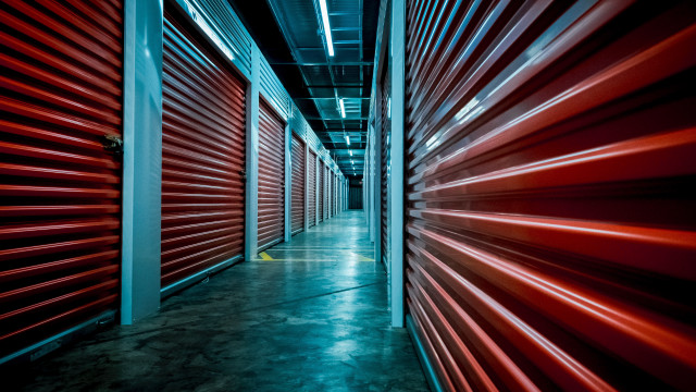 Storage units yellow object scene free wallpaper for desktop - medium preview image