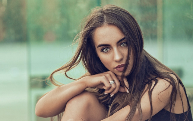 Woman long hair chair chin free wallpaper for desktop - medium preview image