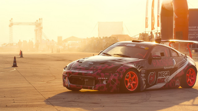 Dusty racecar anamorphic puzzle eddie free wallpaper for desktop - medium preview image