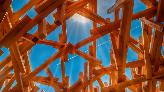 Wooden sculpture torii sunburst kinetic free wallpaper for desktop - medium preview image