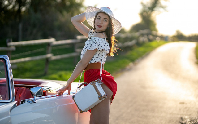 Woman hat leaning car suitcase free wallpaper for desktop - medium preview image