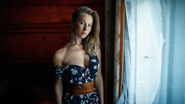 Woman dress window serious blue free wallpaper for desktop - medium preview image