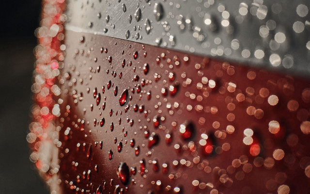 Rainy window red white stripes free wallpaper for desktop - medium preview image