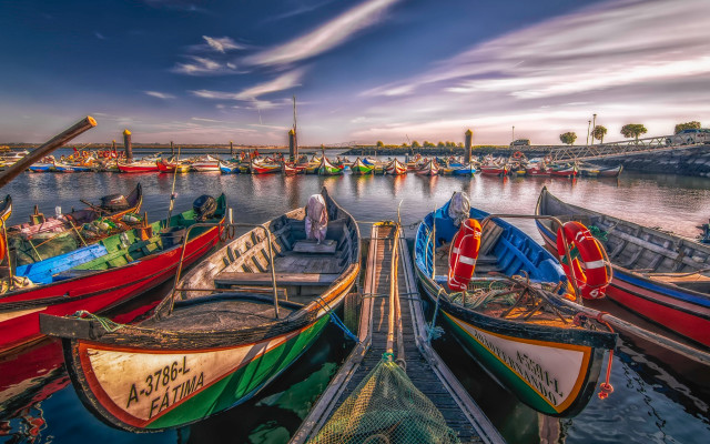 Harbor boats clouds sunset impressionist free wallpaper for desktop - medium preview image