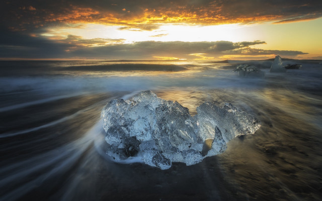 Rock ocean sunset clouds landscape free wallpaper for desktop - medium preview image