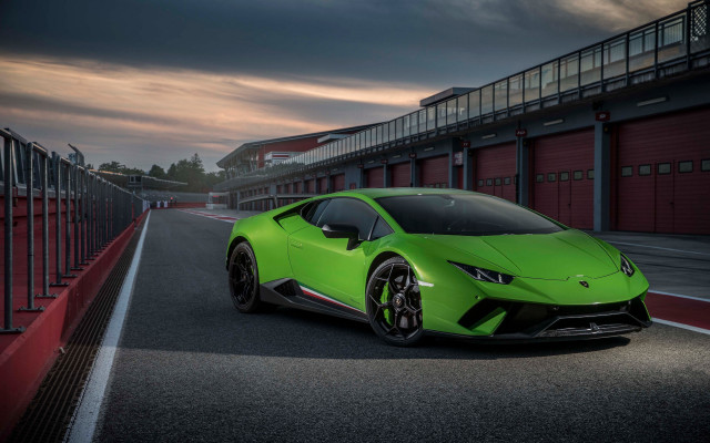 Green lamb car red garage free wallpaper for desktop - medium preview image