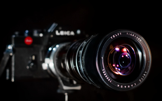 Camera lens dark flash christopher free wallpaper for desktop - medium preview image