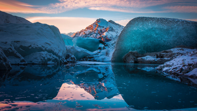 Mountain range ice water sunset free wallpaper for desktop - medium preview image