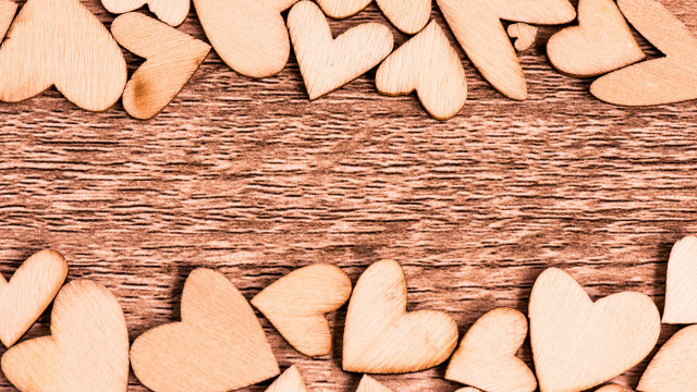 Wooden hearts jigsaw puzzle arts free wallpaper for desktop - medium preview image