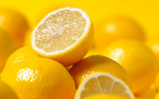 Lemon pile halved shiny orange free wallpaper for desktop - medium preview image