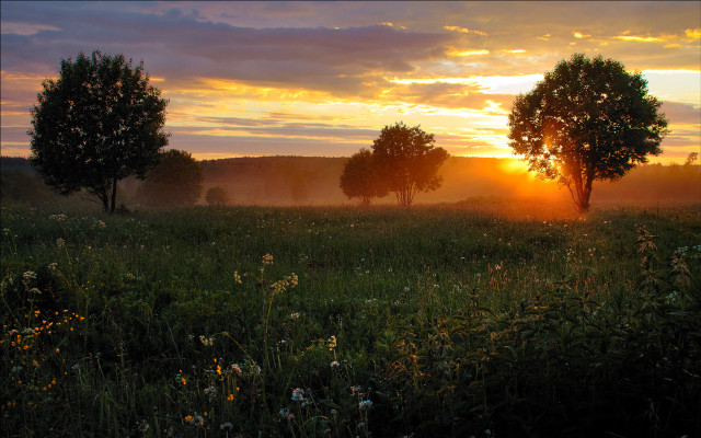 Sunset mountains city lake clouds free wallpaper for desktop - medium preview image
