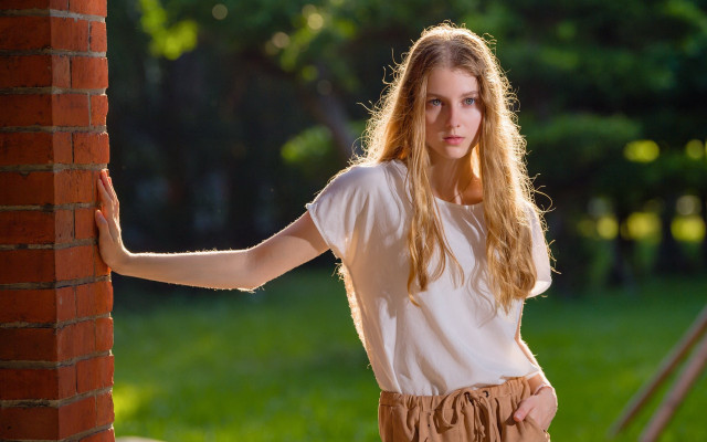 Woman brick wall park blonde free wallpaper for desktop - medium preview image