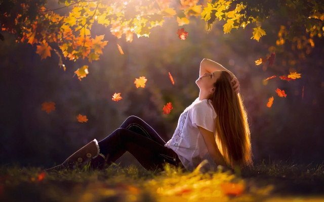 Girl grass leaves autumn fire free wallpaper for desktop - medium preview image