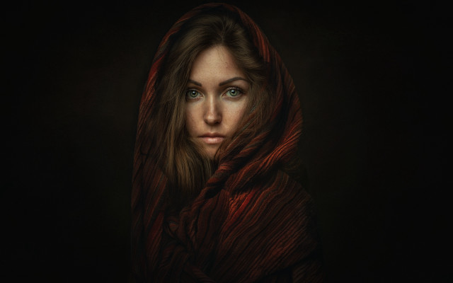 Woman red shawl blue eyes free wallpaper for desktop - medium preview image