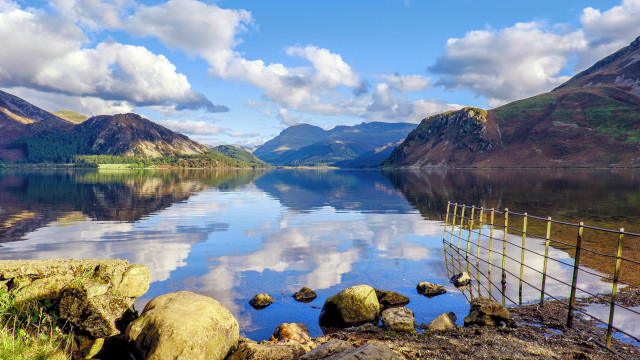 Lake mountains fence rocks beatrix free wallpaper for desktop - medium preview image
