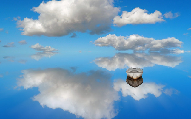 Boat water cloudy sky sunbeam free wallpaper for desktop - medium preview image