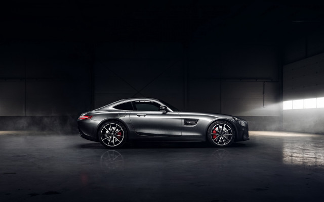 Silver car dark room spotlight #2 free wallpaper for desktop - medium preview image