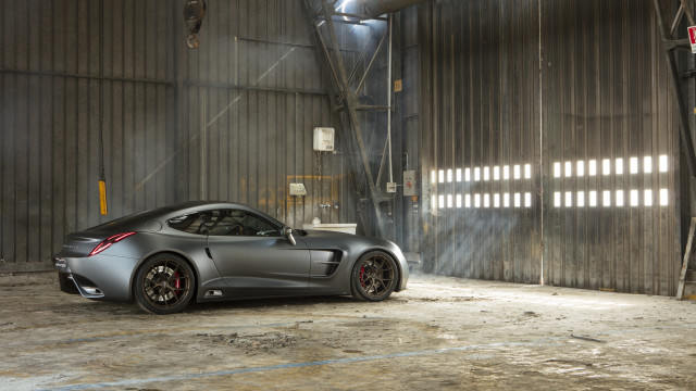 Silver sports car garage metal free wallpaper for desktop - medium preview image