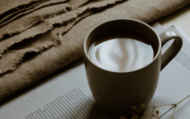 Coffee book scarf bed private free wallpaper for desktop - medium preview image