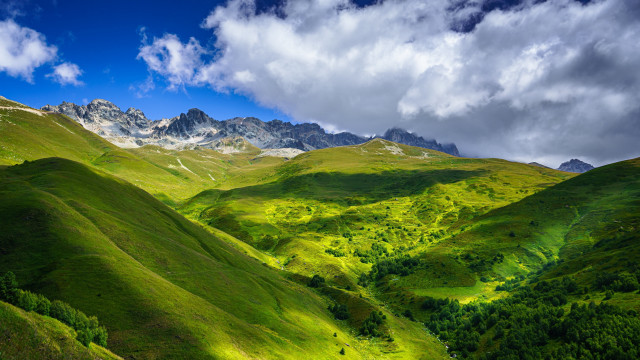 Green valley mountains clouds trees #2 free wallpaper for desktop - medium preview image