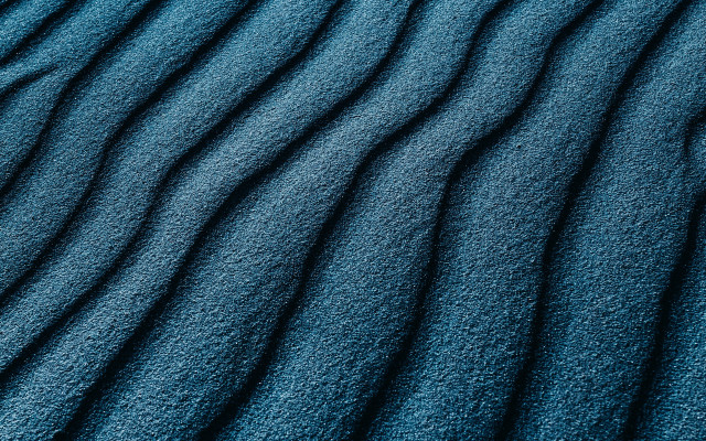 Blue sand dune wavy lines free wallpaper for desktop - medium preview image