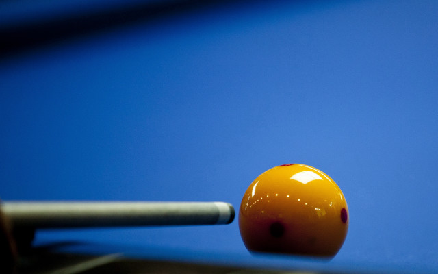Pool ball cue tiltshift blue free wallpaper for desktop - medium preview image