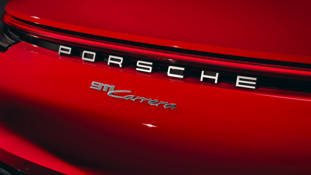 Porsche emblem rear 3d render free wallpaper for desktop - medium preview image