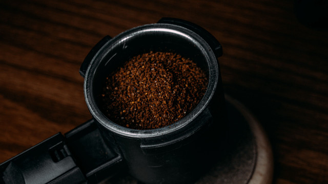 Coffee grinder coffee beans wooden free wallpaper for desktop - medium preview image