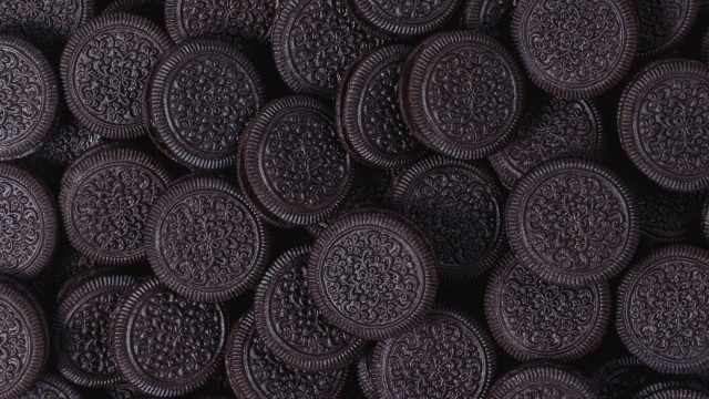 Chocolate cookies pile opart photorealistic free wallpaper for desktop - medium preview image