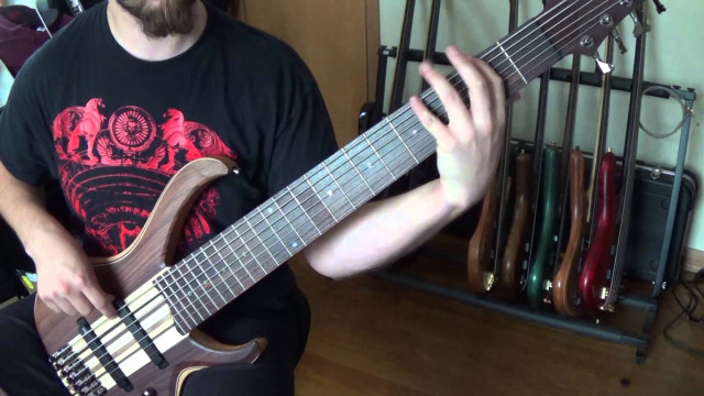 Man holding guitar room musical free wallpaper for desktop - medium preview image