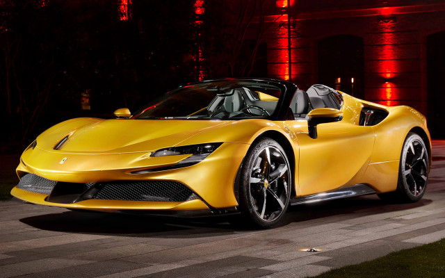 Yellow sports car night building free wallpaper for desktop - medium preview image