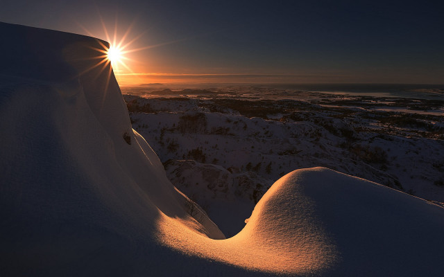 Sunset snowy mountain backlight ocean free wallpaper for desktop - medium preview image