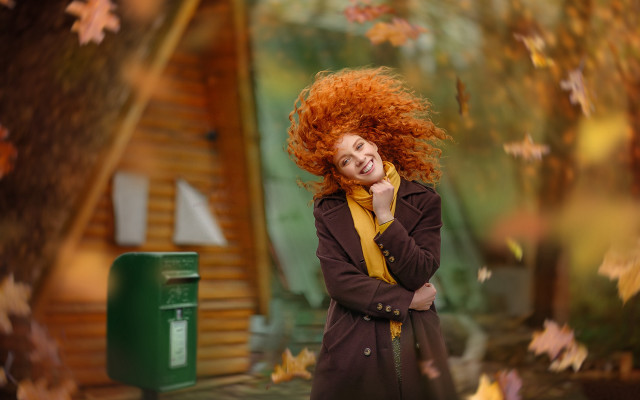 Red hair autumn park blurry free wallpaper for desktop - medium preview image