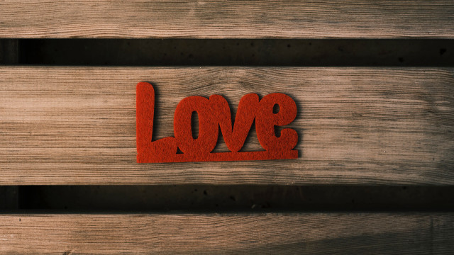 Wooden bench love sign red free wallpaper for desktop - medium preview image