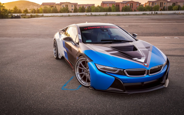 Blue car parking lot sunset free wallpaper for desktop - medium preview image