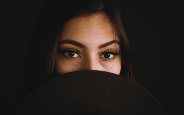 Woman blueeyes overhershoulder blackhat neoplasticism free wallpaper for desktop - medium preview image