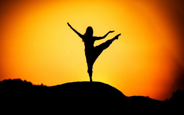 Yoga hill sunset silhouette outstretched free wallpaper for desktop - medium preview image